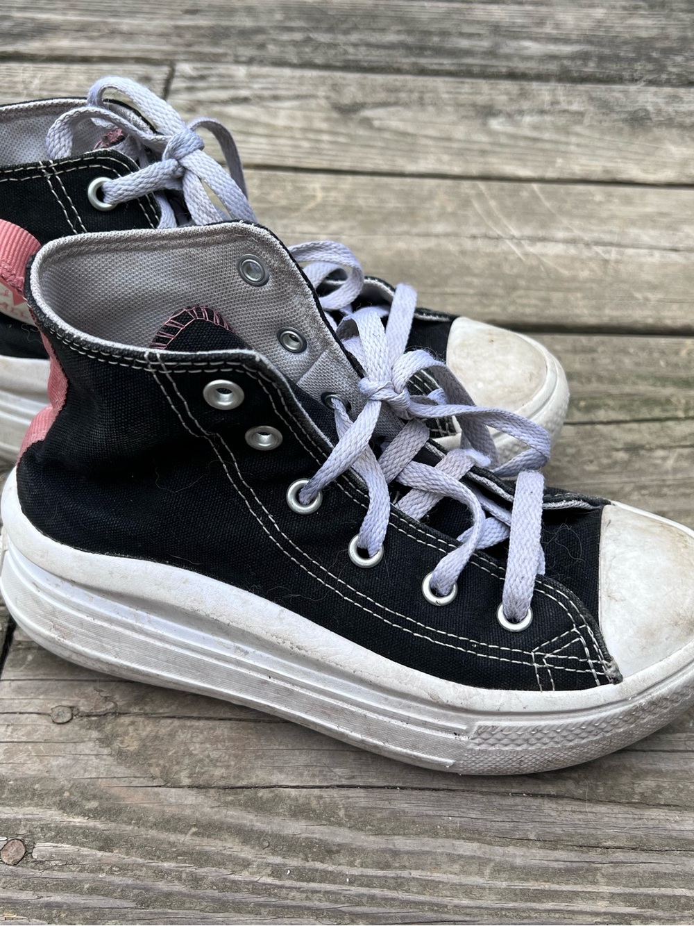 CONVERSE Kids High-Top Canvas Sneakers in Black and Pink size 1